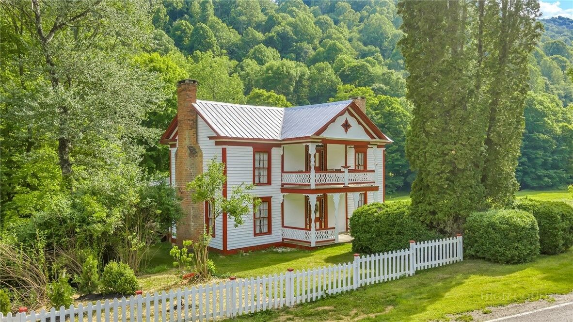 Property Photo:  1351 Big Windfall Road  NC 28643 