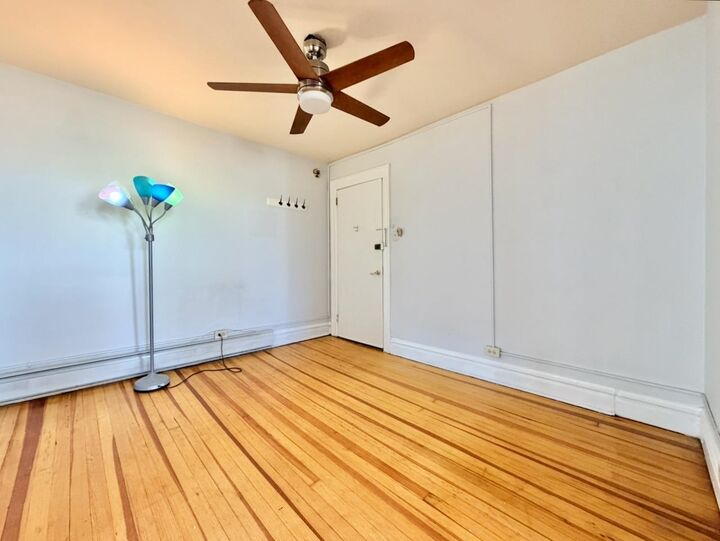 Property Photo: 409 Monmouth St 3 NJ 07302
