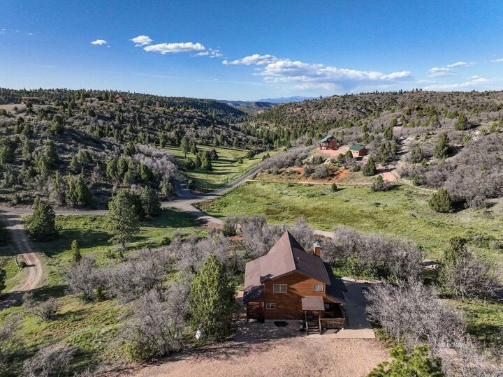 Property Photo: 2285 W Manitoban Trail UT 84710