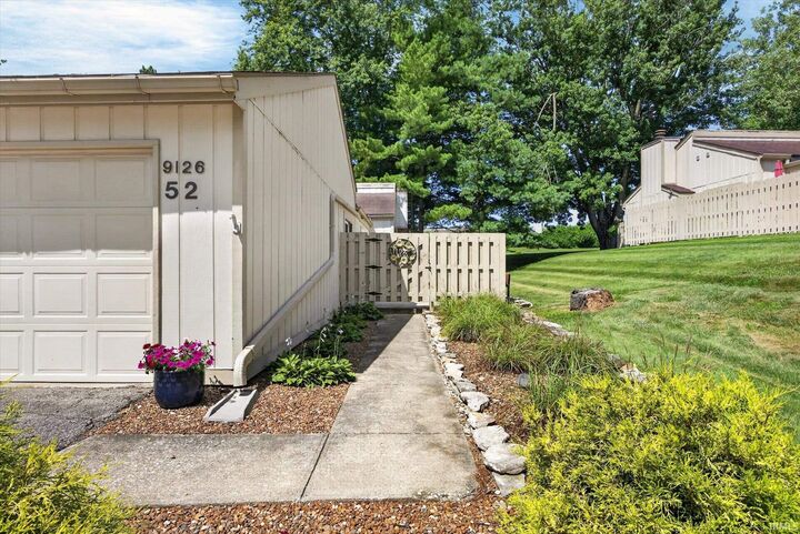 Property Photo: 9126 S Greenridge Lane IN 47401