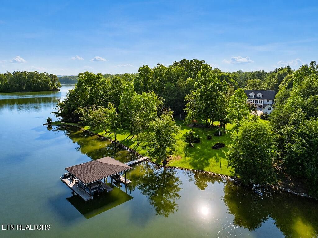Property Photo:  281 Cottage Drive  TN 37880 