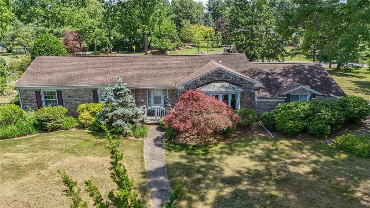 Property Photo: 1901 Saucon Lane PA 18015