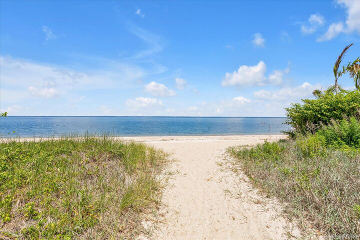 Property Photo: 330 Bayville Avenue NY 11709