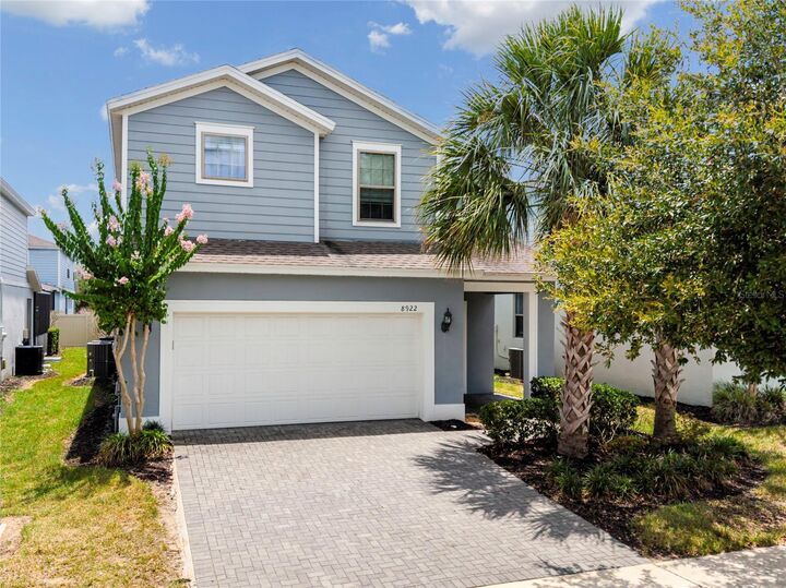 Property Photo:  8922 Zurich Lane  FL 34747 
