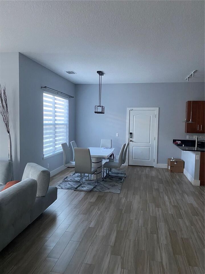 Property Photo: 2251 Nairn Drive FL 32792