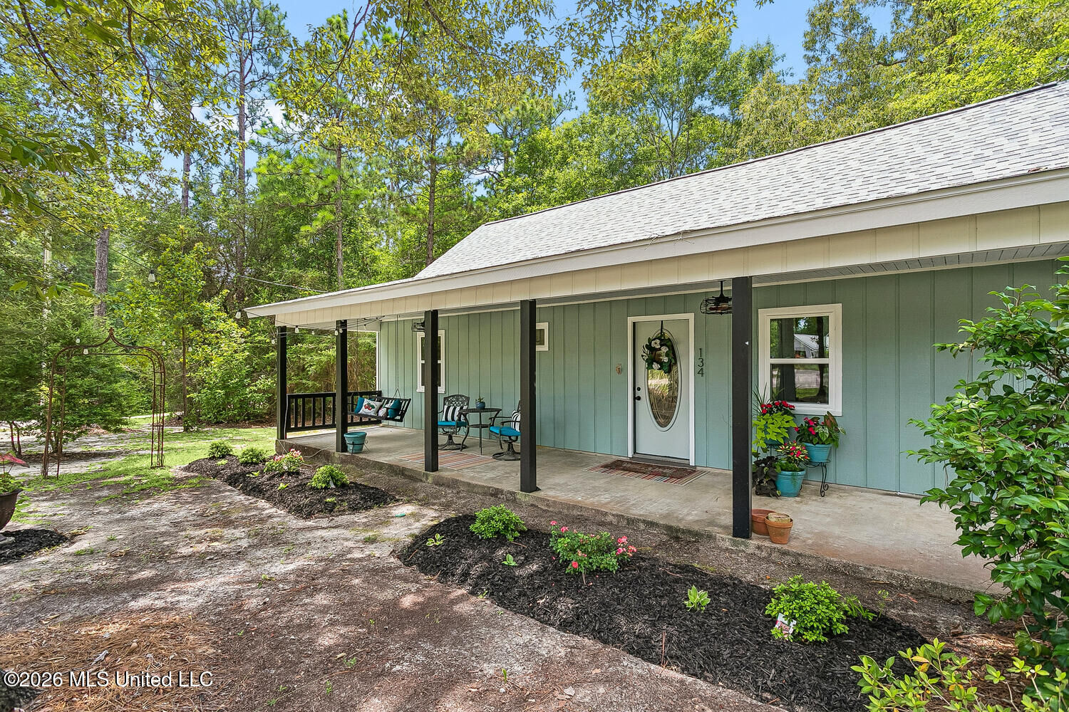 Property Photo:  134 Ridgeview Drive  MS 39426 