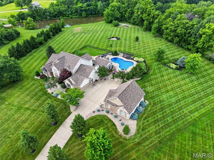Property Photo:  51 Addyston Place Court  MO 63385 
