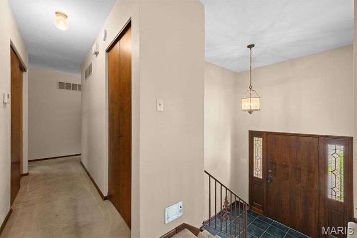 Property Photo:  6201 Heritage Station Road  IL 62223 