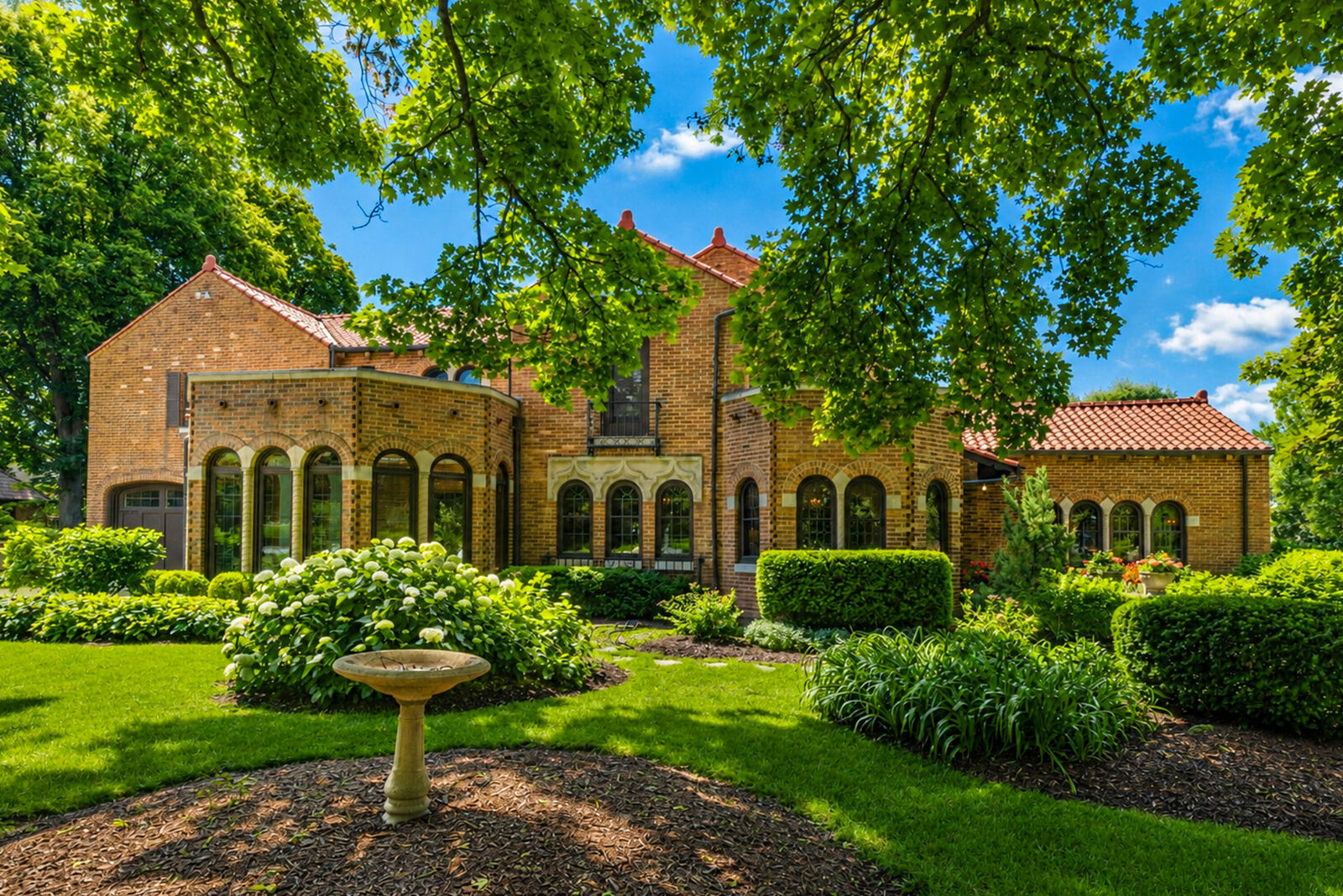 Property Photo: 6150 Washington Cir WI 53213