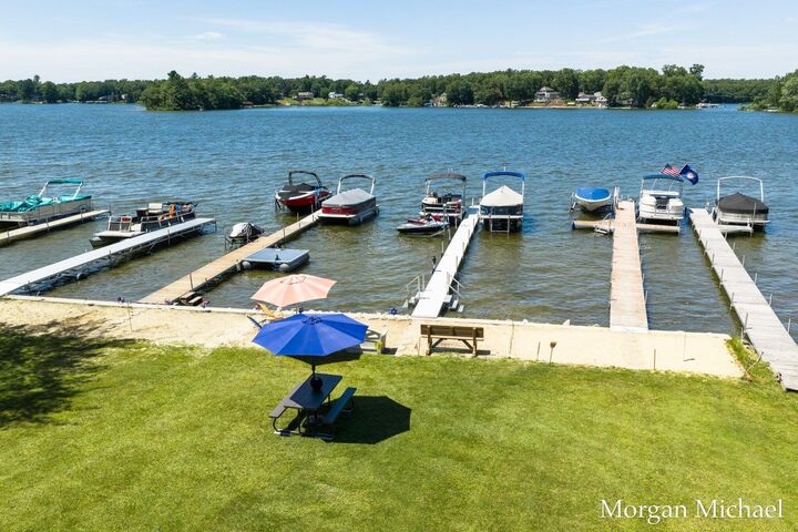 Property Photo: 8750 S Spruce Avenue MI 49337