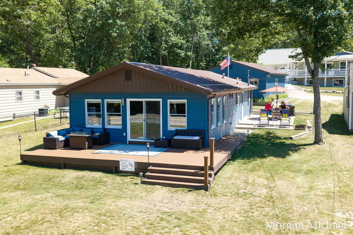 Property Photo:  8750 S Spruce Avenue  MI 49337 