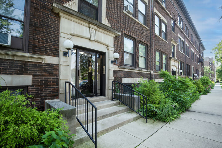 Property Photo:  5333 S Ellis Avenue 3A  IL 60615 