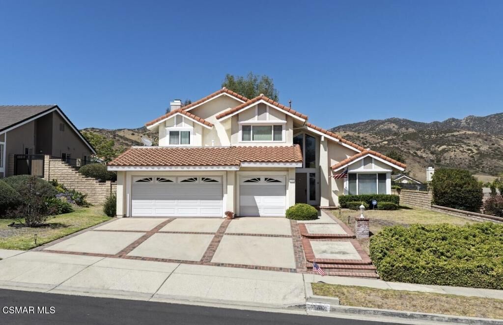 Property Photo:  3188 N Geronimo Avenue  CA 93063 