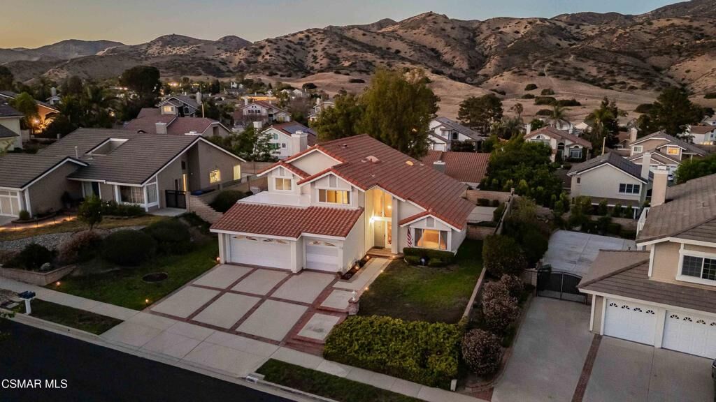 Property Photo:  3188 N Geronimo Avenue  CA 93063 