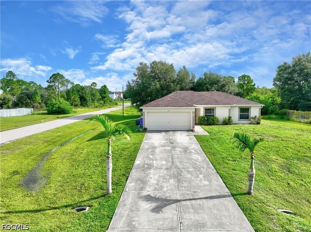 Property Photo:  446 Windermere Drive  FL 33972 
