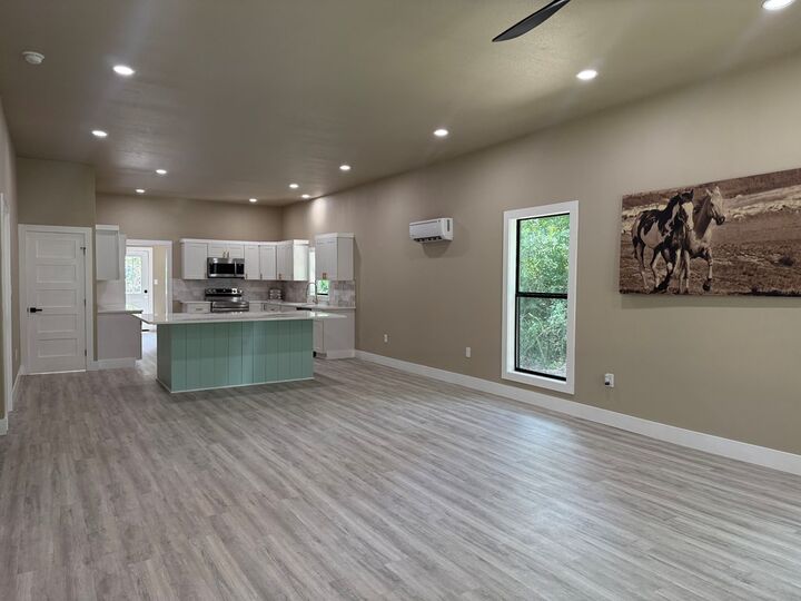 Property Photo: 448 Commerce TX 75925