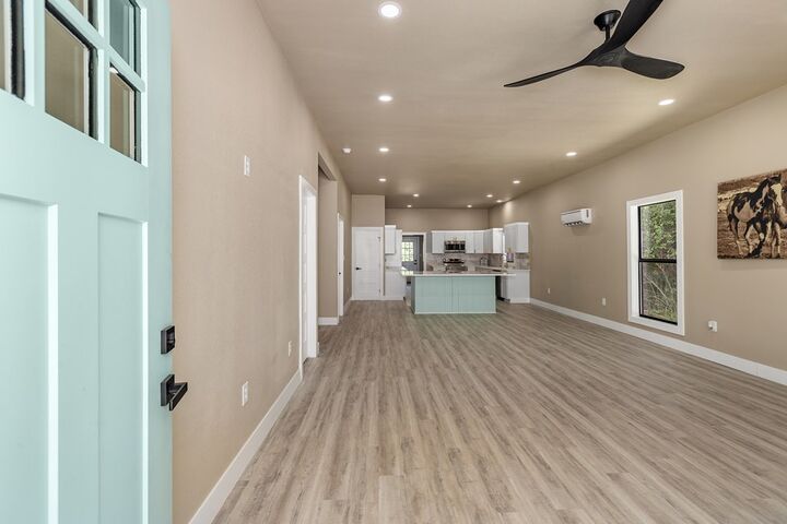 Property Photo: 448 Commerce TX 75925