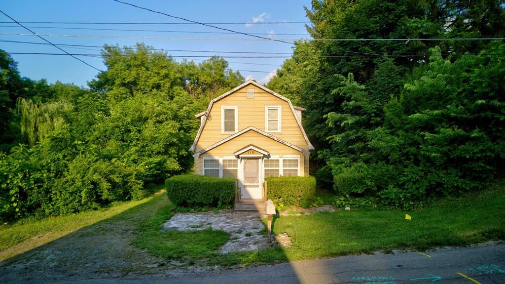 Property Photo: 110 N East Street PA 18840