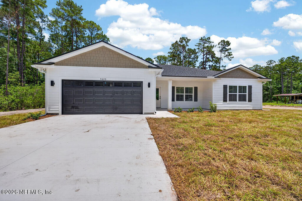 Property Photo:  4620 Burdock Court  FL 32068 