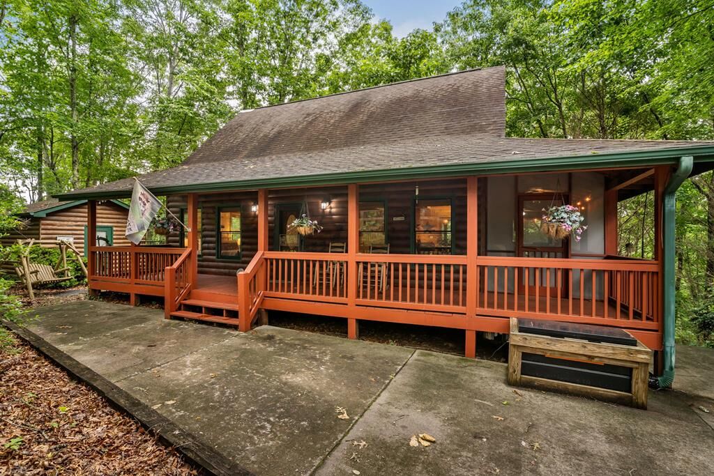Property Photo: 398 Mountain Tops Circle GA 30513