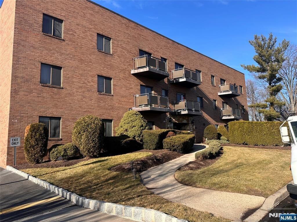 Property Photo: 279 Clark Street C3 NJ 07601