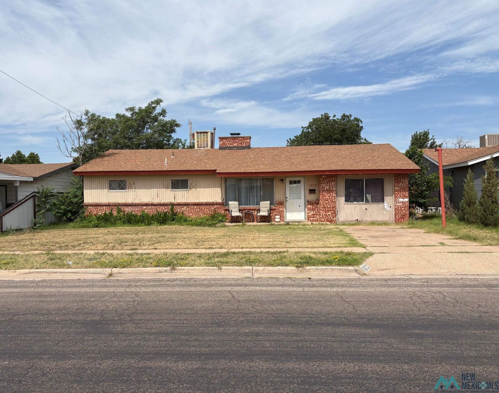 Property Photo:  1827 N Steven Drive  NM 88240 