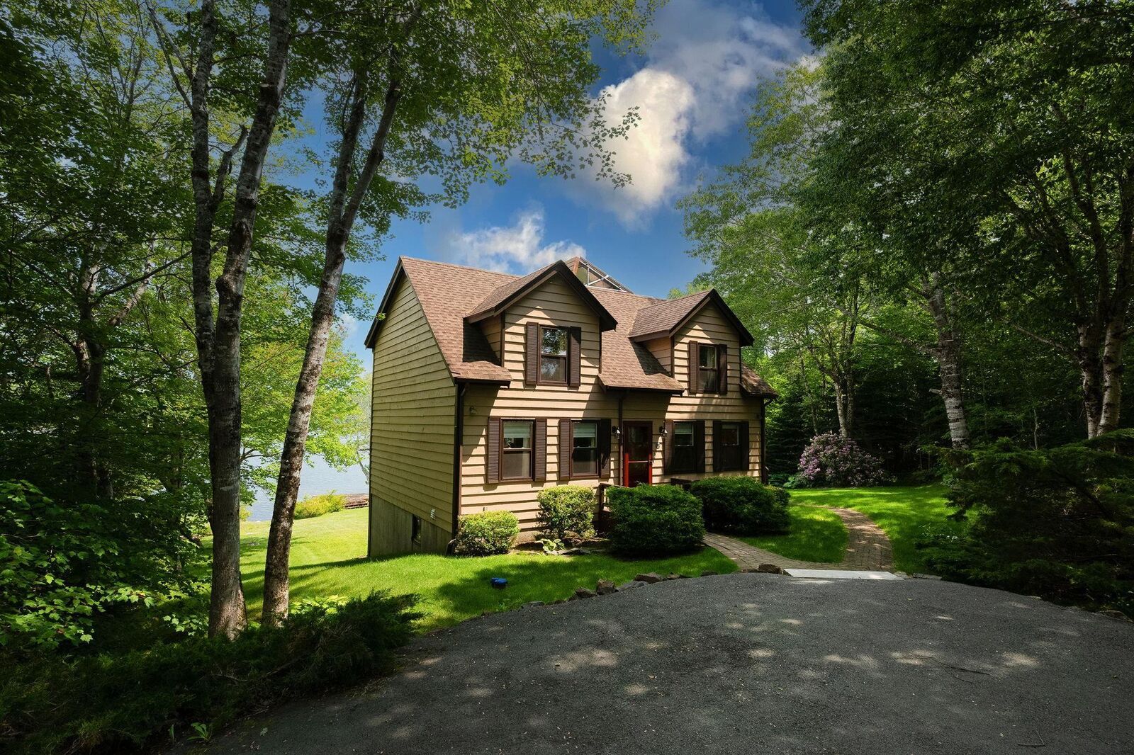 Property Photo:  9 Lakewood Drive  NS B3T 1S5 