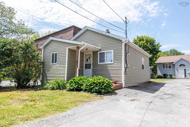 161 Albro Lake Road — photo 1