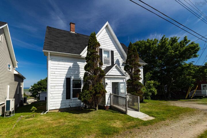 Property Photo: 8201 Highway 1 NS B0W 2J0