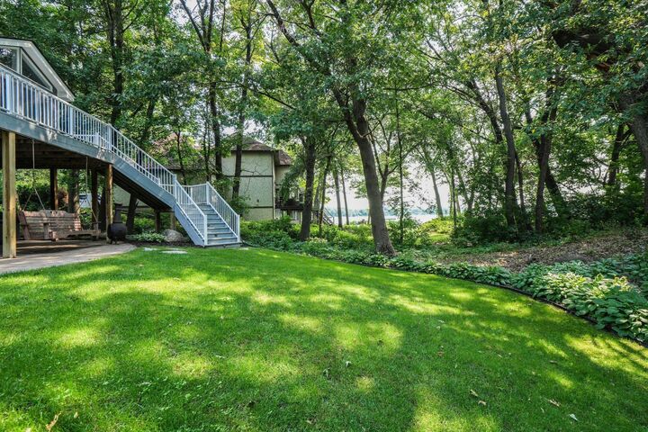 Property Photo: 5710 Oakview Lane N MN 55442