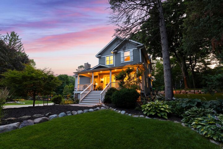 Property Photo:  4940 Suburban Drive  MN 55331 
