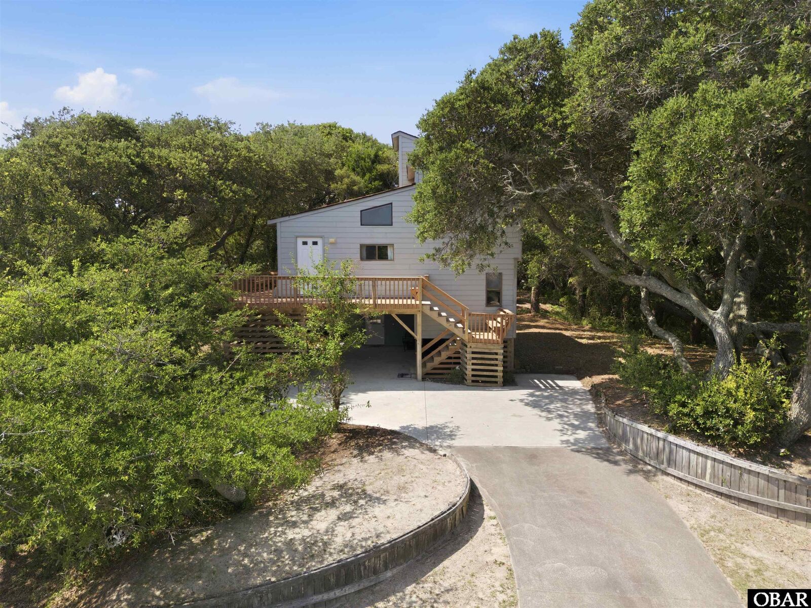 Property Photo:  113 Seabreeze Drive  NC 27949 