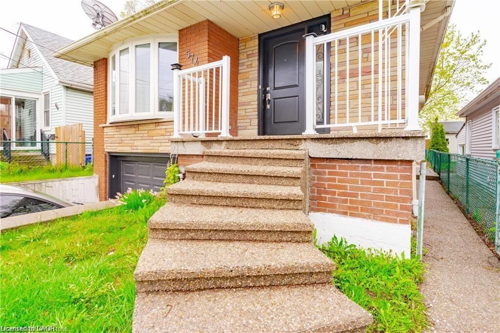 Property Photo: 574 Upper Sherman Avenue ON L8V 3M1