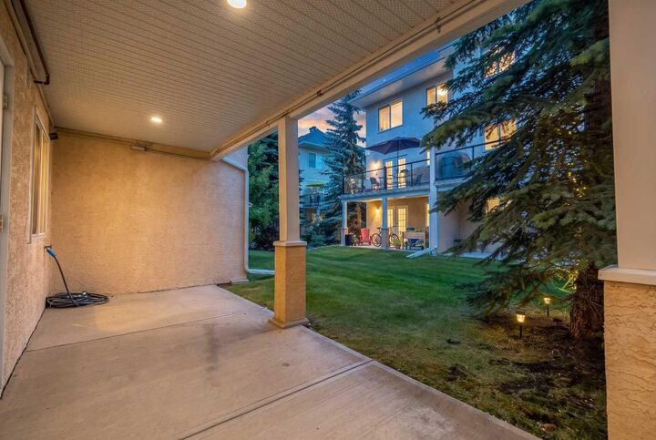 Property Photo: 81 Sierra Morena Landing SW AB T3H 4K3