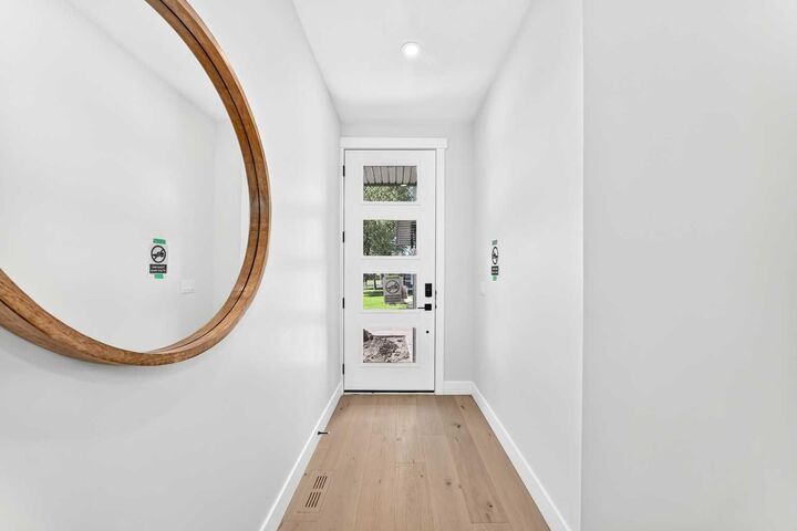 Property Photo: 3106 15 Avenue SW AB T3C 0Y6