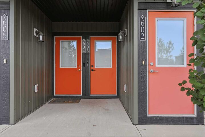 Property Photo: 10060 46 Street NE 603 AB T3J 2H8