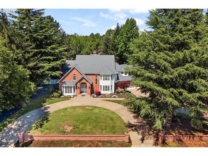 Property Photo: 16969 NW Hazelgrove Ct OR 97006