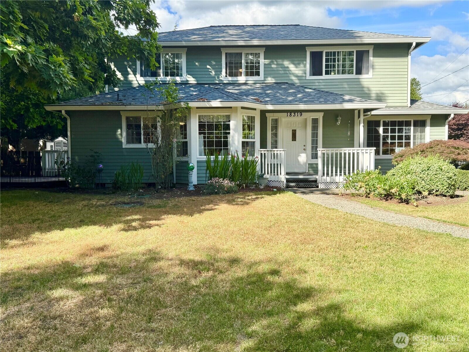 Property Photo: 18319 Driftwood Drive E WA 98391