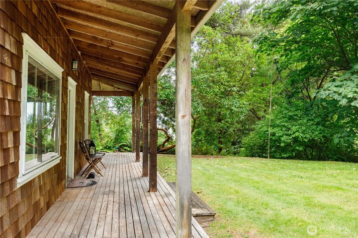 Property Photo: 5095 Zimmerman Road WA 98260
