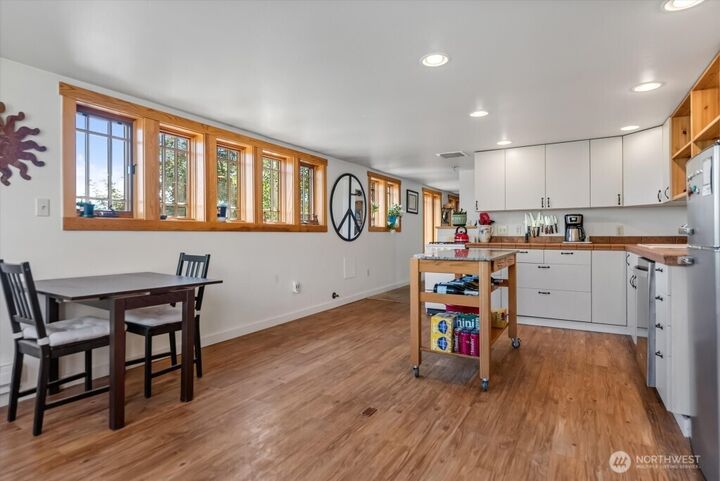 Property Photo:  625 A/B  Twisp Winthrop Eastside Road  WA 98862 