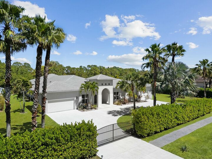 Property Photo: 15503 Temple Boulevard FL 33470