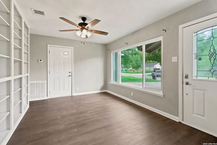 Property Photo: 3006 Greenacres TX 78230