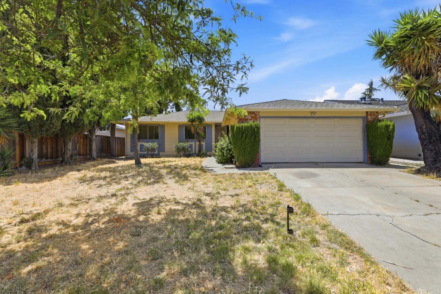 Property Photo:  1951 Treewood Lane  CA 95132 
