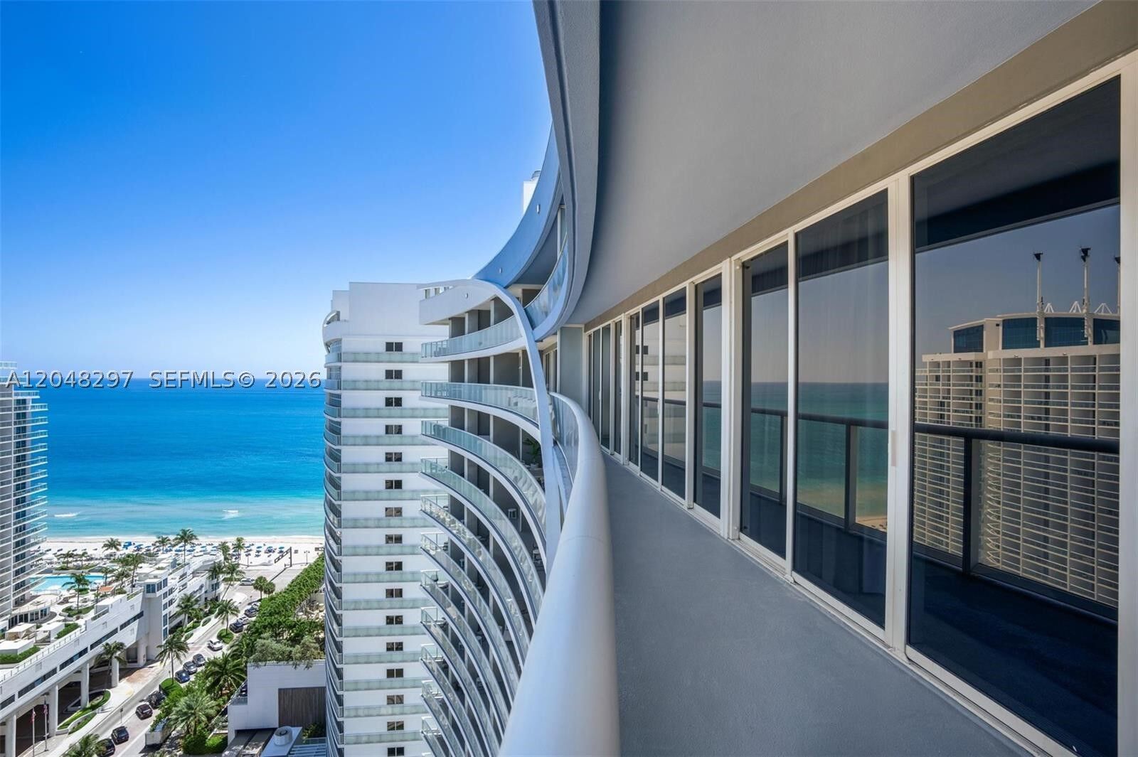 Property Photo: 3101 Bayshore Dr 2306 FL 33304
