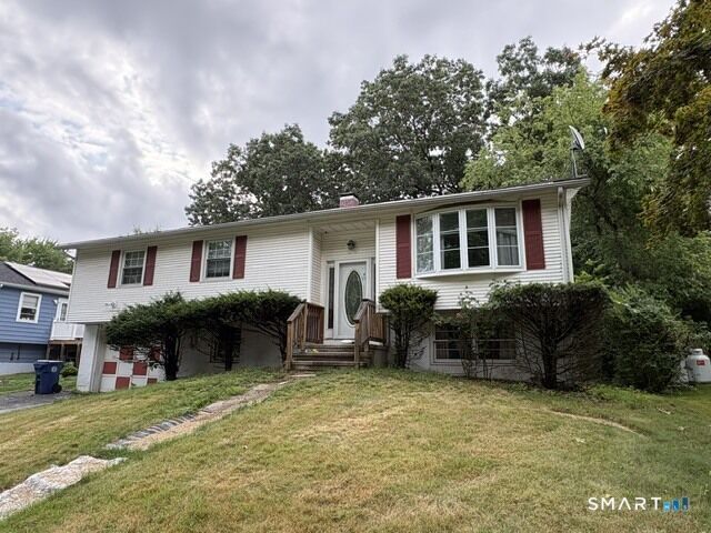 Property Photo: 249 Malcolm Road CT 06516