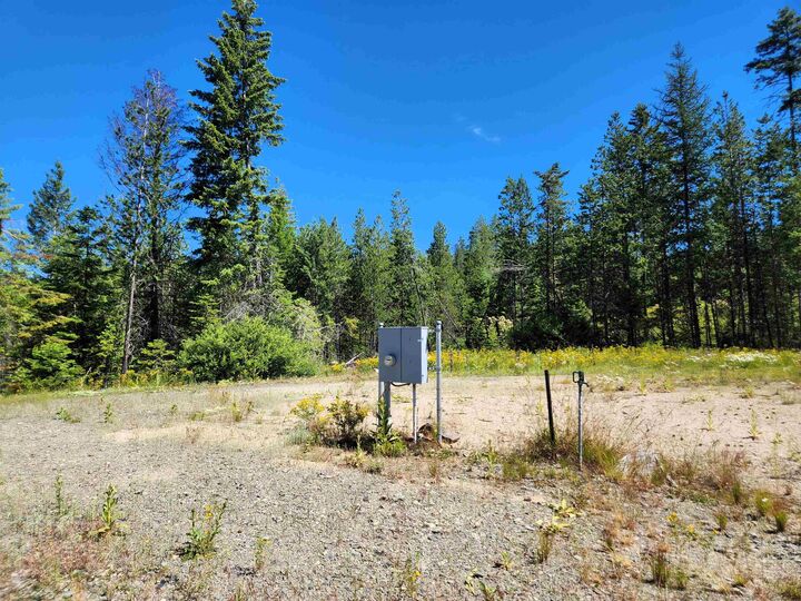 Property Photo: 1492 Portrait Way WA 99114-9999