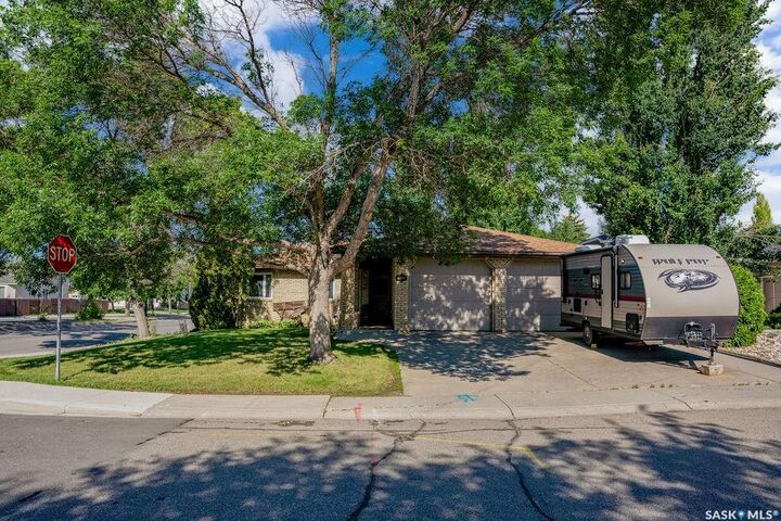 Property Photo: 7603 Discovery Road SK S4X 1C9