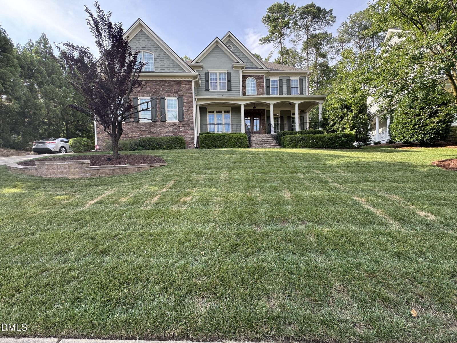 Property Photo: 105 Linton Banks Place NC 27513