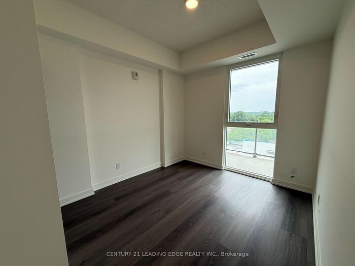 Property Photo: 33 Erie Avenue 712 ON N3S 0K7