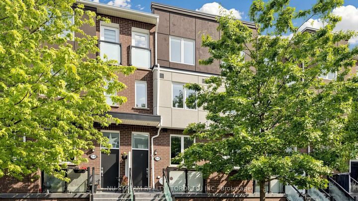 Property Photo: 15 Heron Park Place 17 ON M1E 0B8